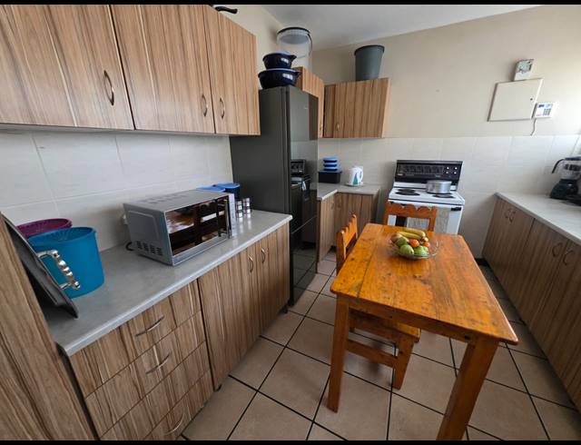 2 BEDROOM TOWNHOUSE FOR SALE IN SASOLBURG EXT 2